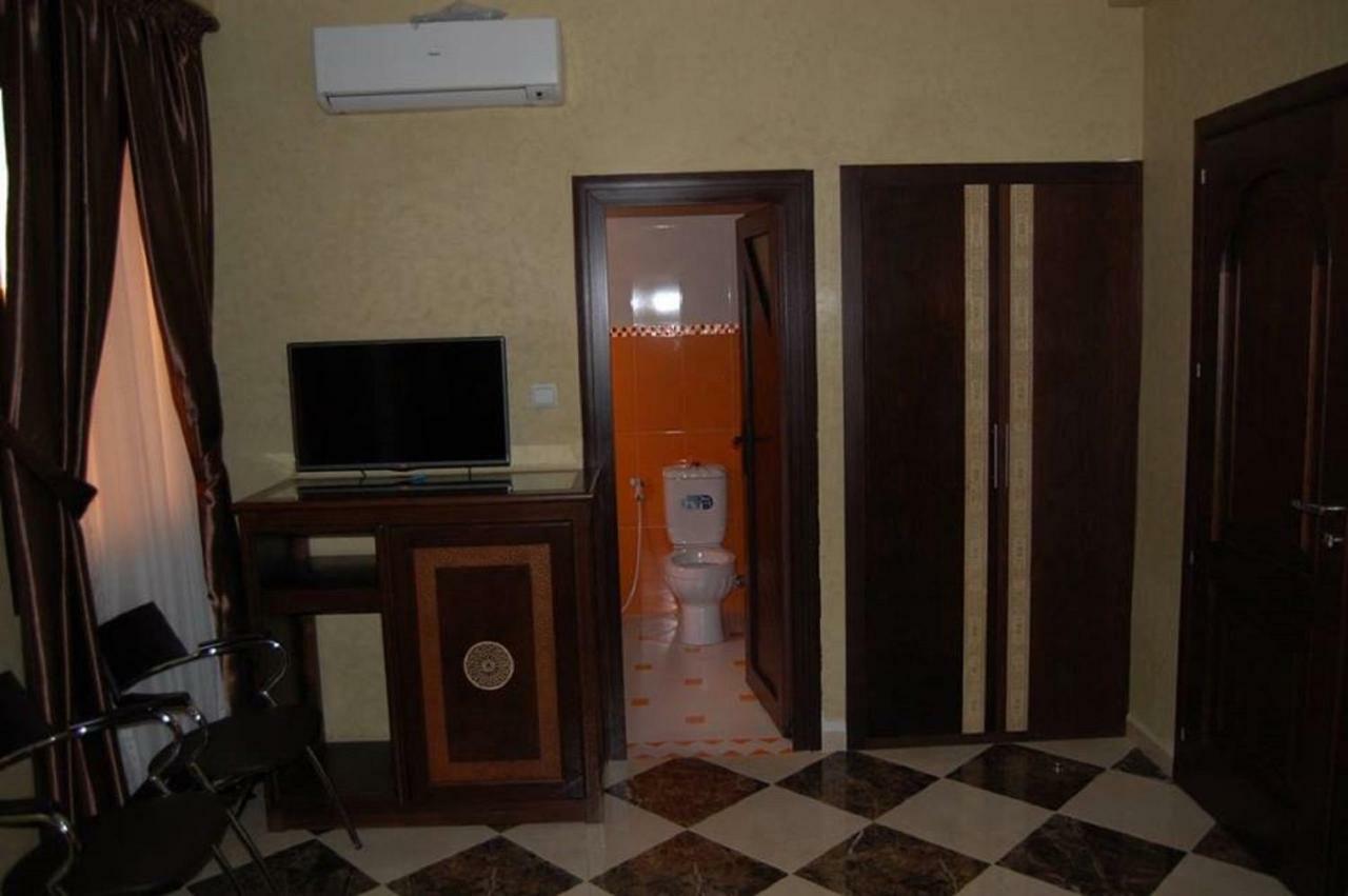 Hotel Amoudou فندق أمودو Tiznit Kültér fotó