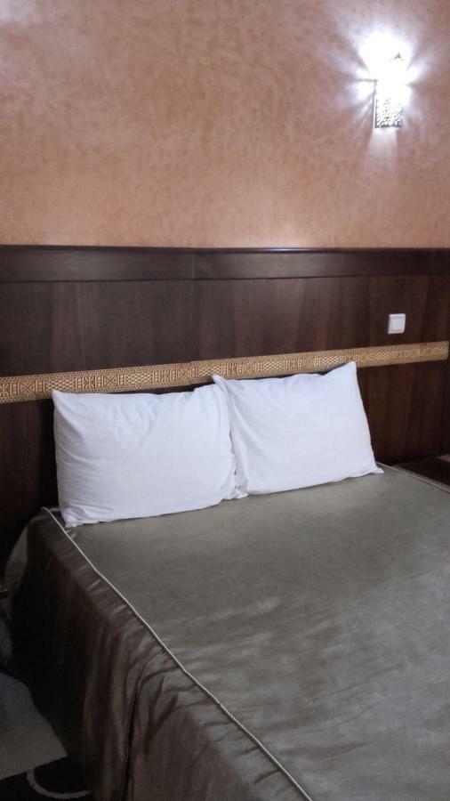 Hotel Amoudou فندق أمودو Tiznit Kültér fotó